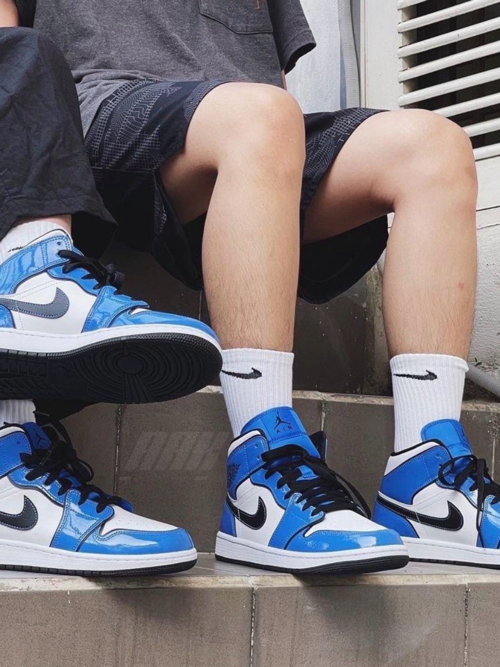 Nike Air Force sneakers blue & white